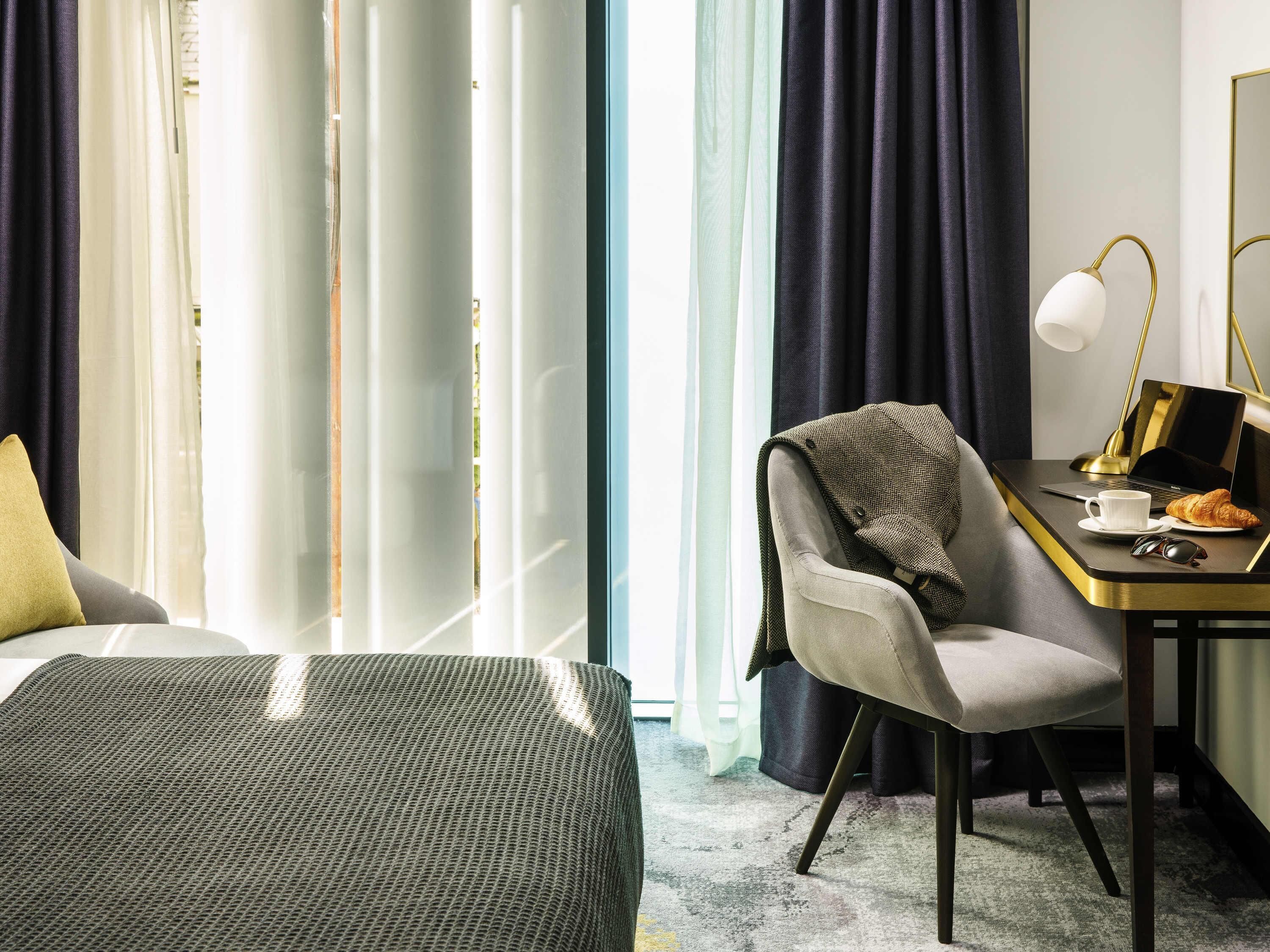Classic Room, 1 Double Bed (Restricted View) | Minibar, in-room safe, desk, laptop workspace