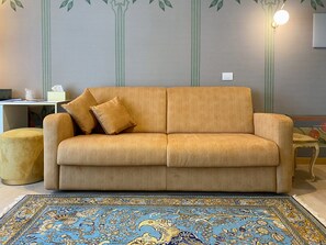 Suite – junior | Oppholdsområde | Flatskjerm-TV