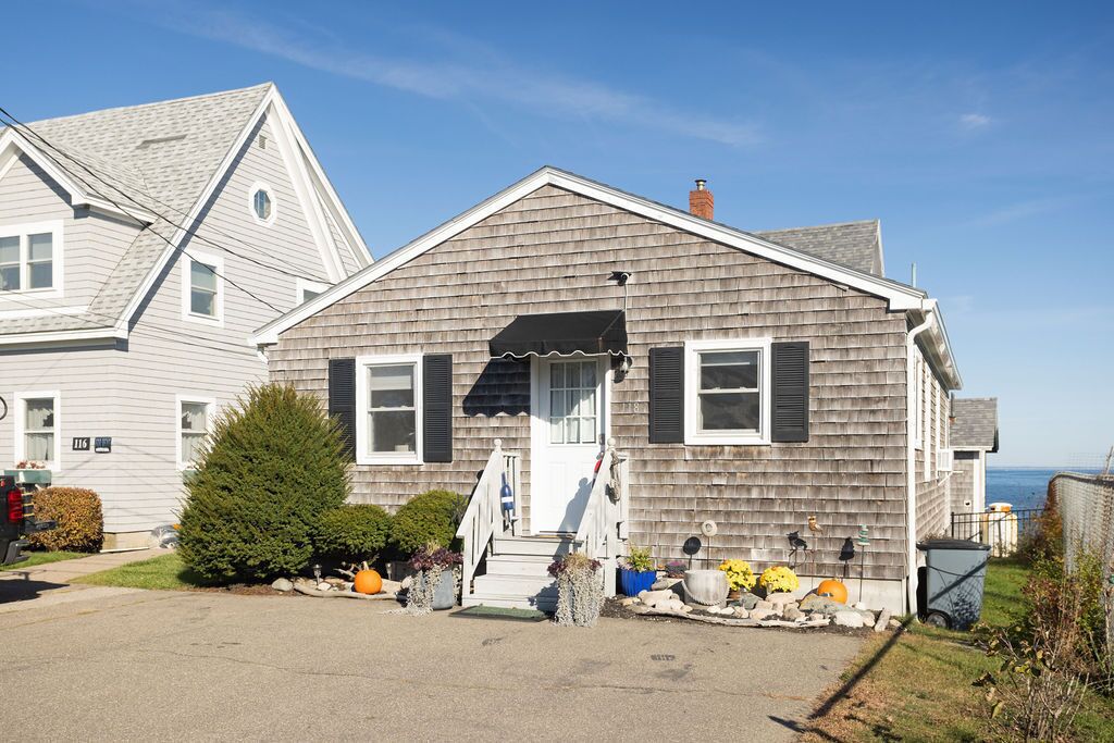 The Cottage on Broadway
