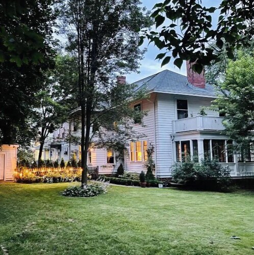 Step into History, Stay Close to Downtown! 