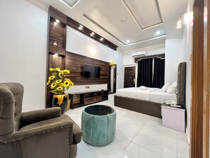 Habitació executiva | Caixa forta a l'habitació, decoració individual i mobiliari individual 