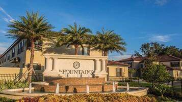 Townhome, 4 Bedrooms | Exterior