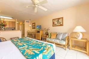 Studio | Iron/ironing board, free WiFi - Lahaina Shores #218 Condo (Lahaina)