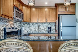 Private kitchen - Kihei Surfside, #107 1 Bedroom Condo by RedAwning (Kihei)