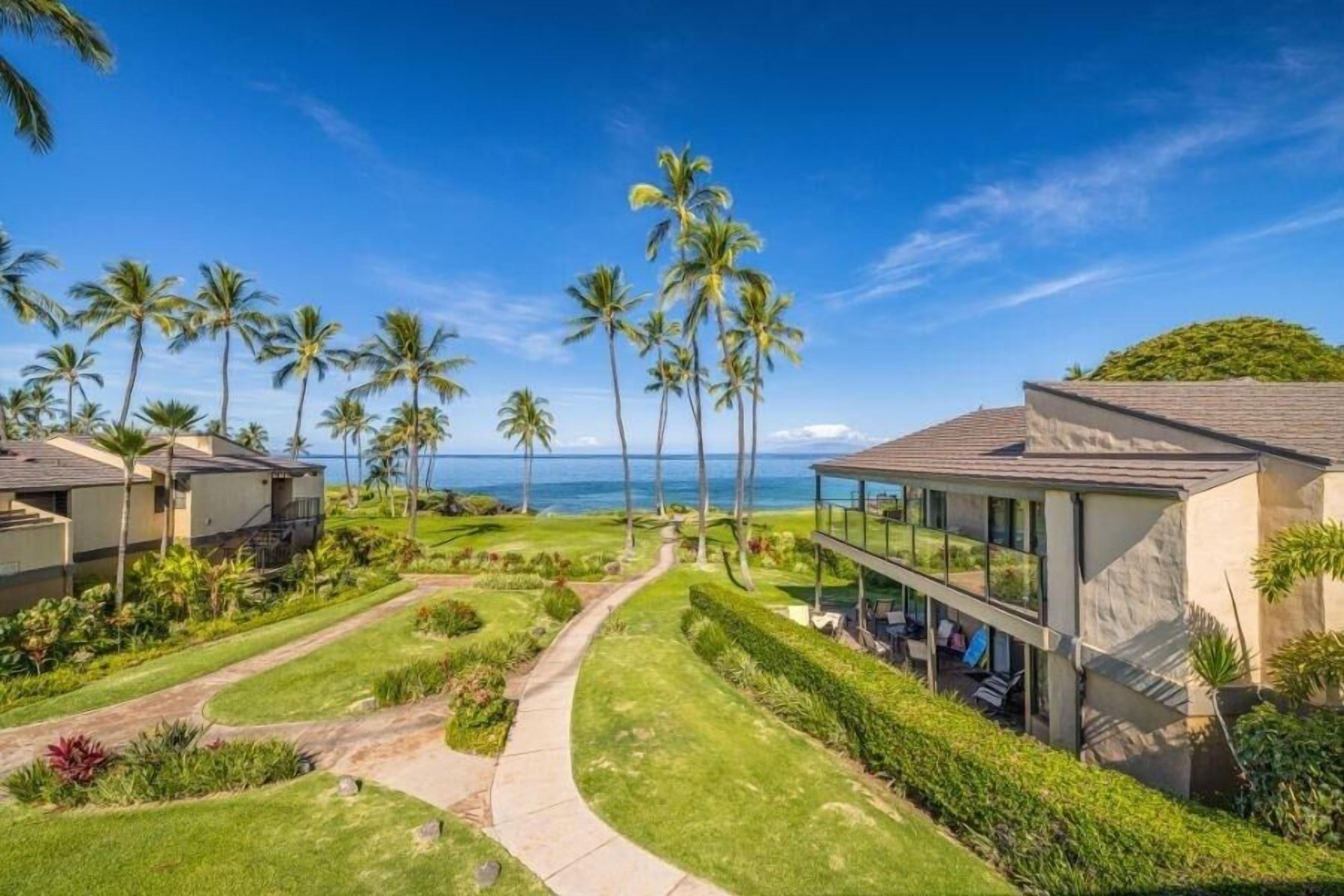 Condo, 2 Bedrooms | Exterior