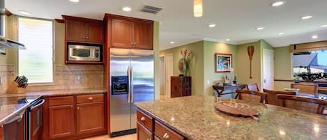 Condo, 2 Bedrooms | Private kitchen | Coffee/tea maker, fridge, oven