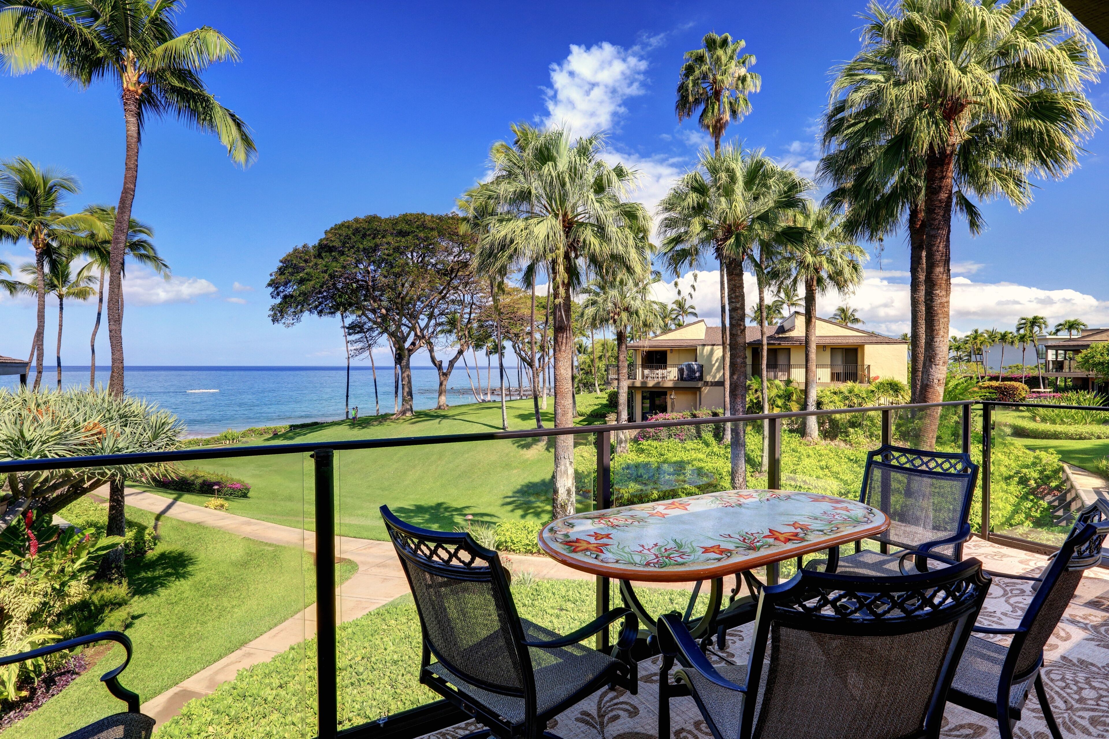 Condo, 2 Bedrooms | Outdoor dining