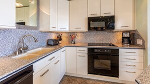Unclassified image, 4 of 29, button - Makena Surf, #e-202 2 Bedroom Condo by RedAwning (Kihei)