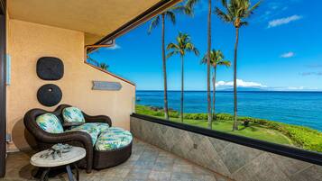 Condo, 2 Bedrooms | Terrace/patio