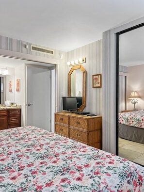 Condo, 2 Bedrooms | 2 bedrooms, WiFi (free) - Sugar Beach Resort, #540 2 Bedroom Condo by RedAwning (Kihei)