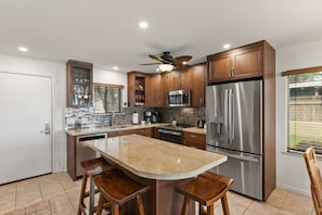 Condo, 2 Bedrooms | Private kitchen | Coffee/tea maker, fridge, oven, toaster