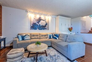Apartamento, 2 habitaciones | Zona de estar