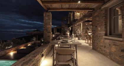Aphrodite Suite by Peliva Nature Suites