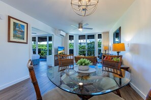 Bloc d'apartaments, 2 dormitoris | Servei de restauració