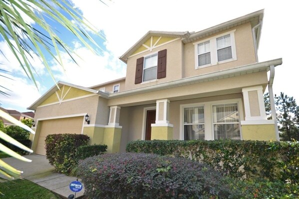 บ้านพัก, 4 ห้องนอน | บริเวณภายนอก