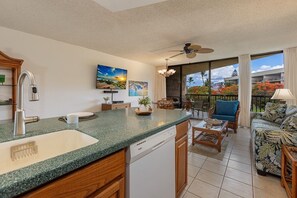 Condo, 1 Bedroom | Interior