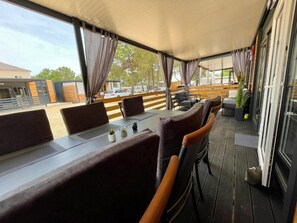 Apartment (Mobile Home with Terrace) | Terrace/patio - D&I Mobile Home (Privlaka)