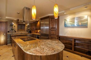 Condo, 2 Bedrooms | Private kitchen - Kihei Beach, #102 2 Bedroom Condo by RedAwning (Kihei)