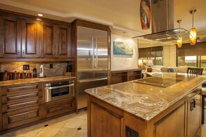 Condo, 2 Bedrooms | Private kitchen | Fridge, oven, coffee/tea maker - Kihei Beach, #102 2 Bedroom Condo by RedAwning (Kihei)