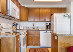 Private kitchen - Kihei Surfside, #109 1 Bedroom Condo by RedAwning (Kihei)
