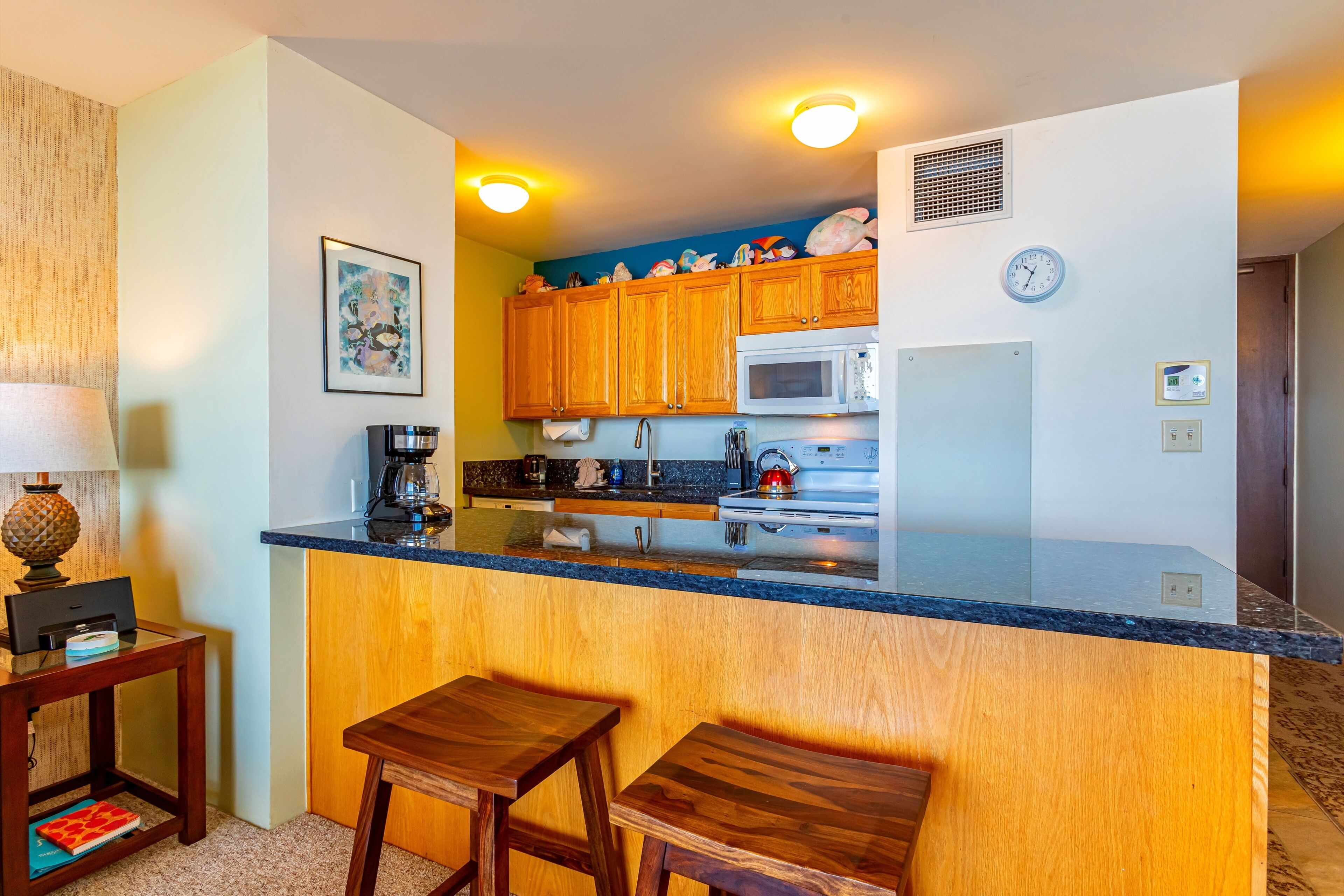 Condo, 1 Bedroom | Private kitchen