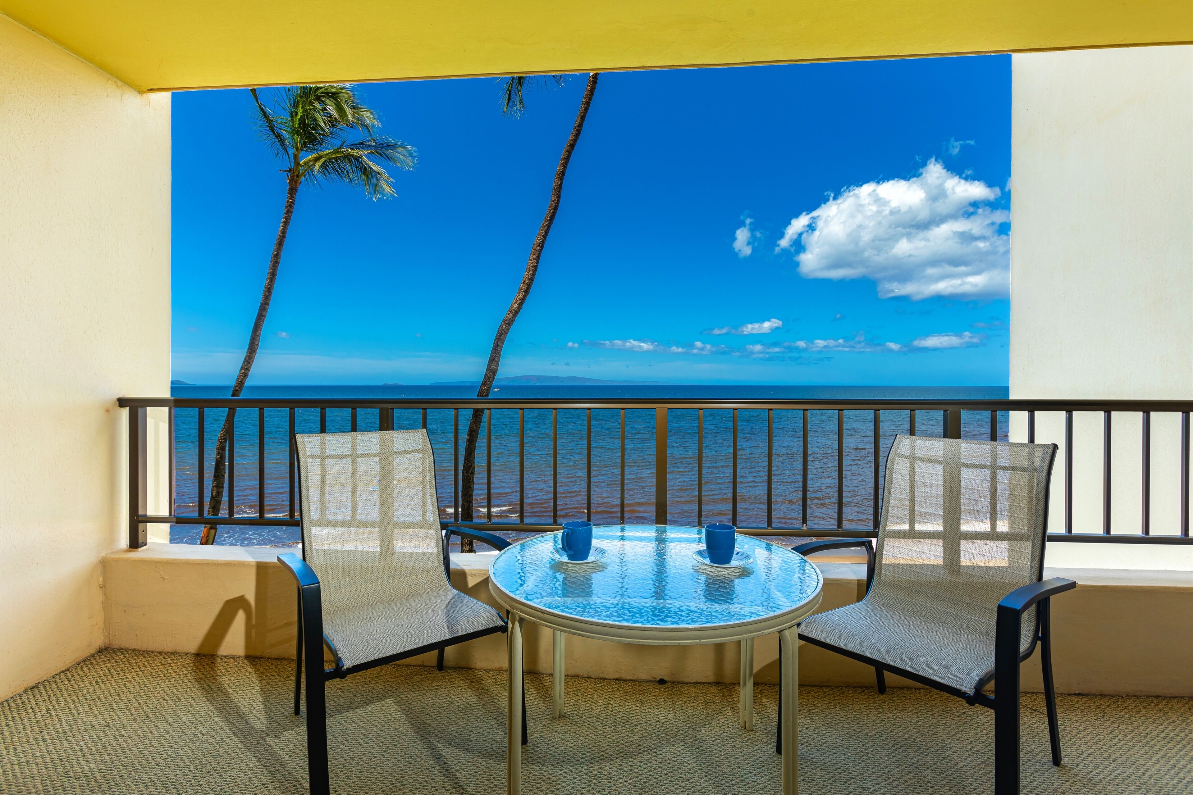 Condo, 1 Bedroom | Outdoor dining