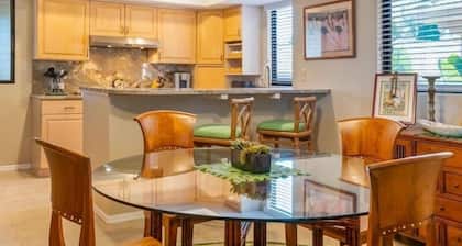 Big Island Waikoloa Fairways by Coldwell Banker Island Vacations