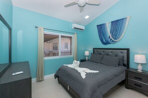 Condo, 1 Bedroom | 1 bedroom, free WiFi - Coral Cove At Jardines De Catalina 1 Bedroom Condo by RedAwning (Roatan)