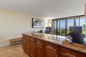 Condo, 1 Bedroom | Interior