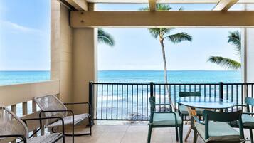 Condo, 3 Bedrooms | Outdoor dining