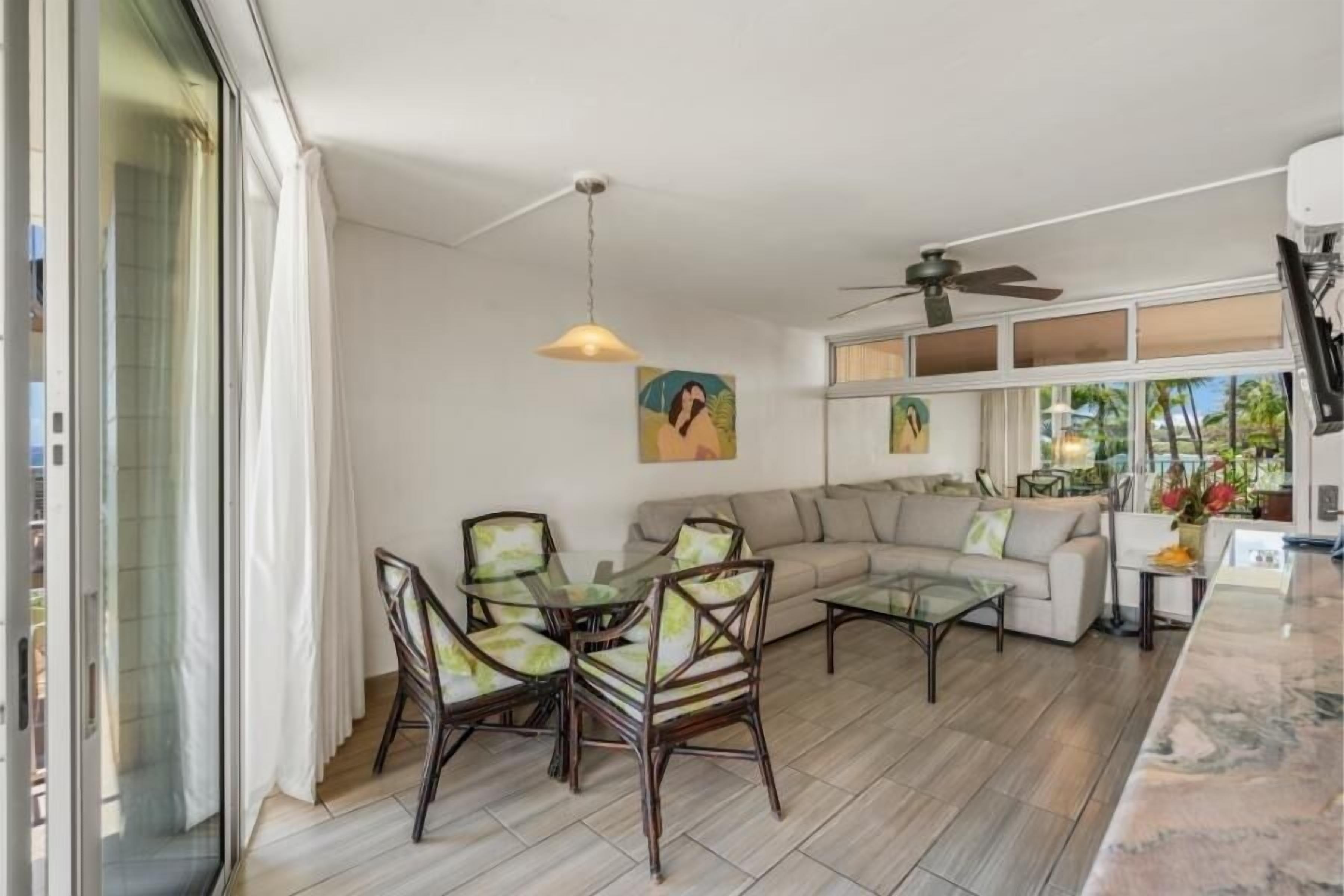 Condo, 2 Bedrooms | Interior