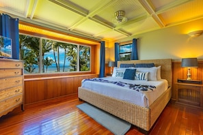 House, 4 Bedrooms | 4 bedrooms, desk, free WiFi