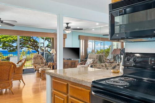 Big Island Keauhou Akahi #311 1 Bedroom Home