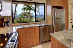 Condo, 1 Bedroom | Private kitchen | Coffee/tea maker, fridge, oven, toaster - Wailea Ekahi, #22d 1 Bedroom Condo by RedAwning (Kihei)