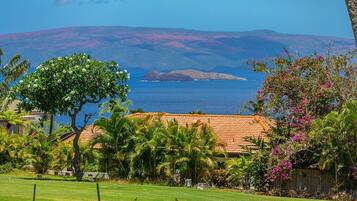 Condo, 2 Bedrooms | Golf