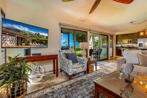 Living area - Wailea Ekolu Two Bedrooms by Coldwell Banker Island Vacations (Kihei)