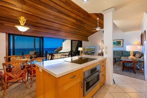 Condo, 2 Bedrooms | Private kitchen | Fridge, oven, coffee/tea maker, toaster