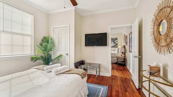 3 soverom, strykejern/-brett, reiseseng for barn og wi-fi