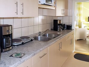 Private kitchen - Vacation apartment (No.5) for 2 persons - FEWO's Fam. Vogel (Heringsdorf)