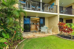 Condo, 1 Bedroom | Property grounds