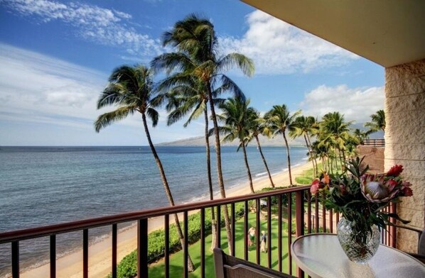Condo, 1 Bedroom | Property grounds