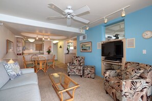 Living area - Kihei Beach, #509 2 Bedroom Condo by RedAwning (Kihei)