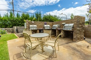 Condo, 2 Bedrooms | Outdoor dining - Maalaea Surf, #c-8 2 Bedroom Condo by RedAwning (Kihei)