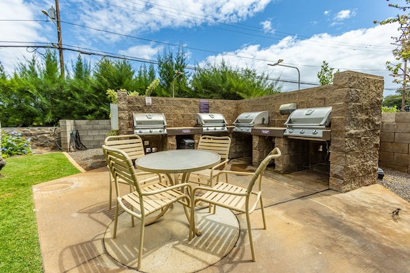 Condo, 2 Bedrooms | Outdoor dining