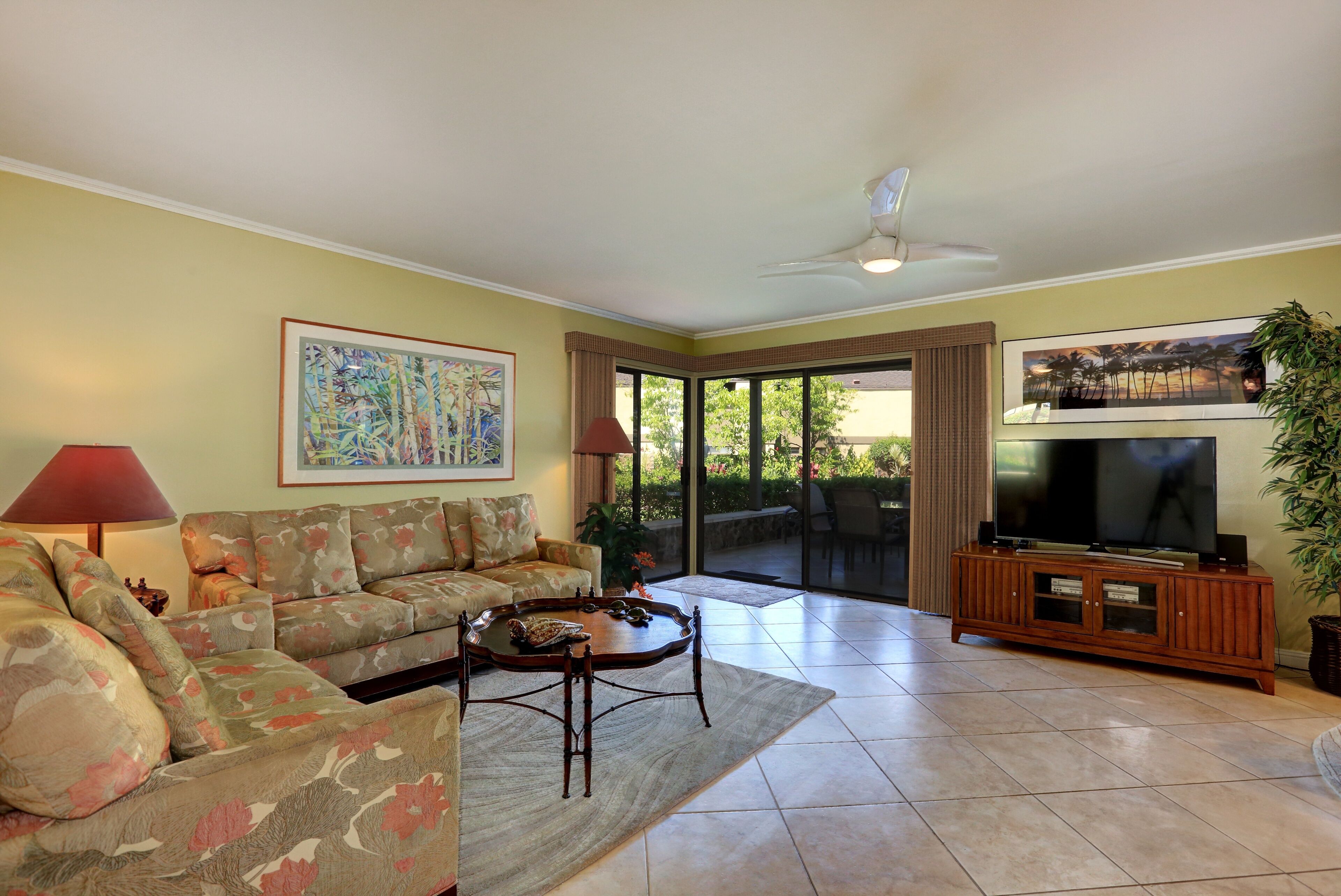 Condo, 1 chambre | Aire de séjour