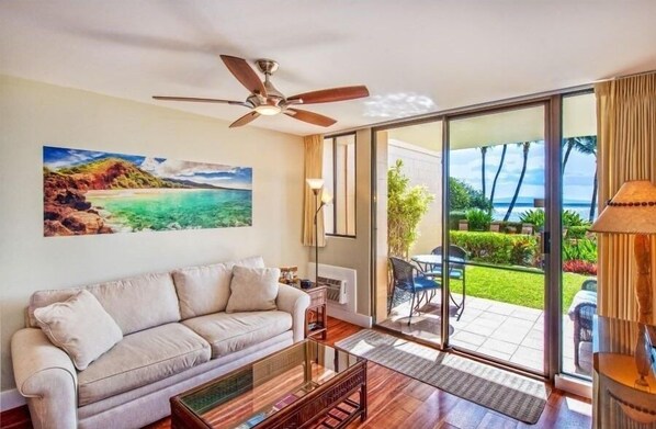 Condo, 1 habitación | Área de sala de estar