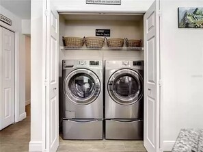 House, 4 Bedrooms | Interior - Windwood Villa 4 Bedroom Home by RedAwning (Kissimmee)