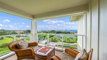 Townhome, 2 Bedrooms | Interior