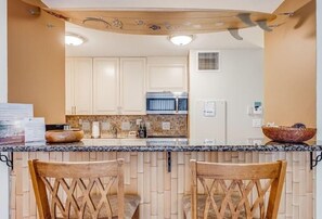 Condo, 1 Bedroom | Private kitchen | Fridge, oven, coffee/tea maker, toaster