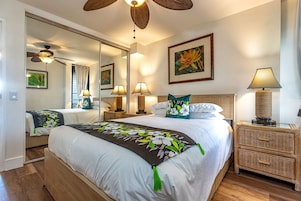 2 bedrooms, iron/ironing board, WiFi (free)
